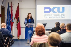 DKU_2022_083